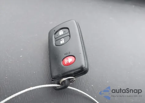 2010 Toyota Prius Iv z USA, uszkodzony, nr VIN JTDKN3DU0A0035695